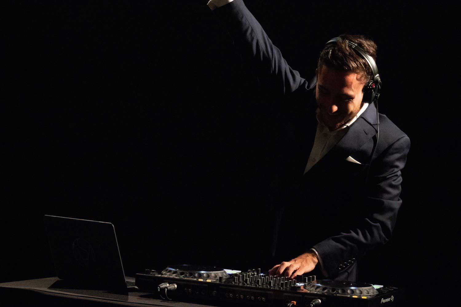 DJ Hire for Event, Wedding in Melbourne & Sydney Ministry of DJs